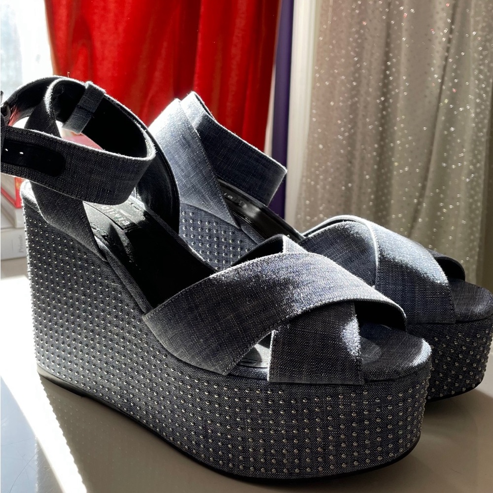 Alice + Olivia Women’s Studded Ankle Strap Platform Sandals Blue Size: 9.5 (40)